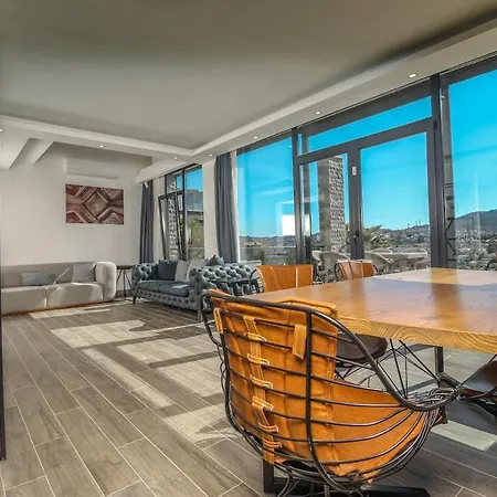 House - Yalikavak Centre, Private Poolouse *